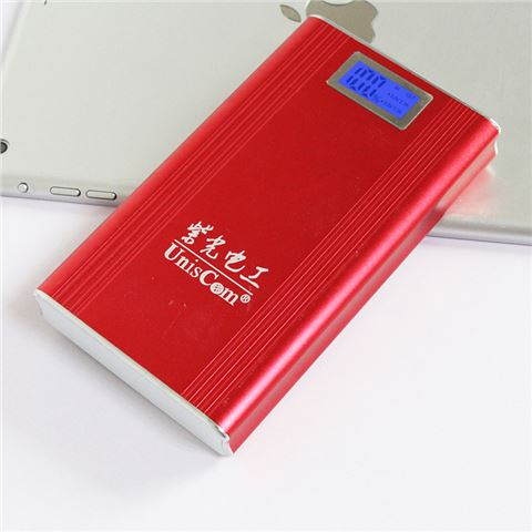 力量威lcd智能移動(dòng)電源18000m
